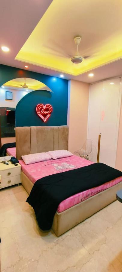 Vinanda Home Stay ニューデリー エクステリア 写真