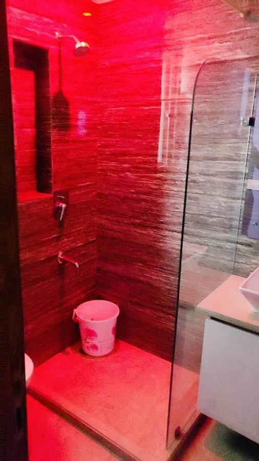 Vinanda Home Stay ニューデリー エクステリア 写真