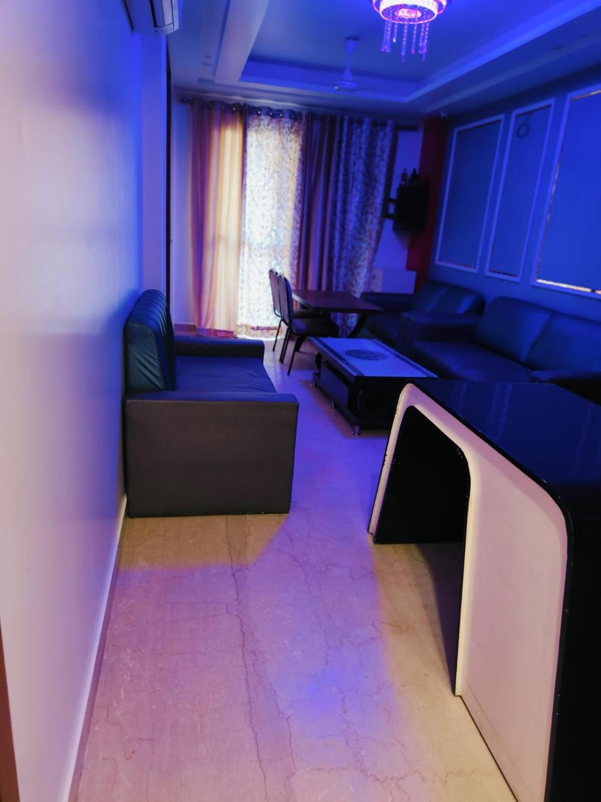 Vinanda Home Stay ニューデリー エクステリア 写真